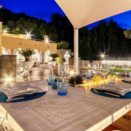 Villa & Spa Le Tore Villa *