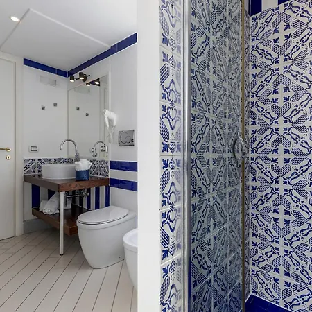 & Le Tore Villa