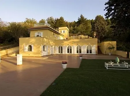 Villa & Spa Le Tore Villa