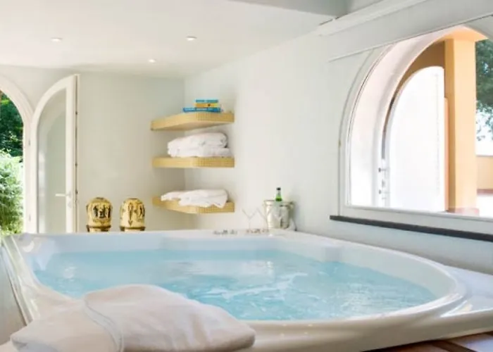 Villa & Spa Le Tore * Σορέντο
