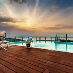 & Le Tore Villa Sorrento